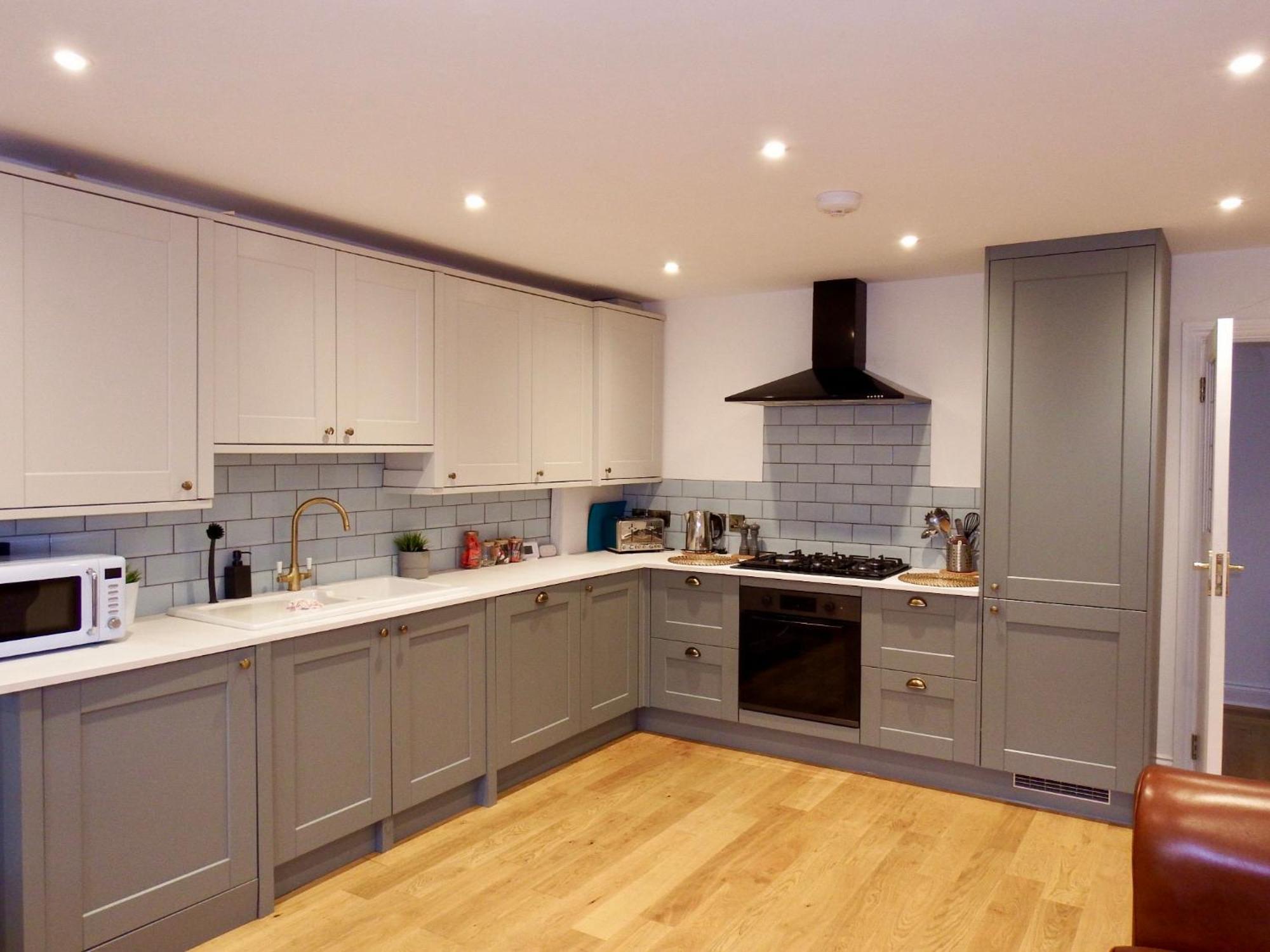 Newly Renovated 3 Bedroom Victorian Detached House Борнмут Екстер'єр фото
